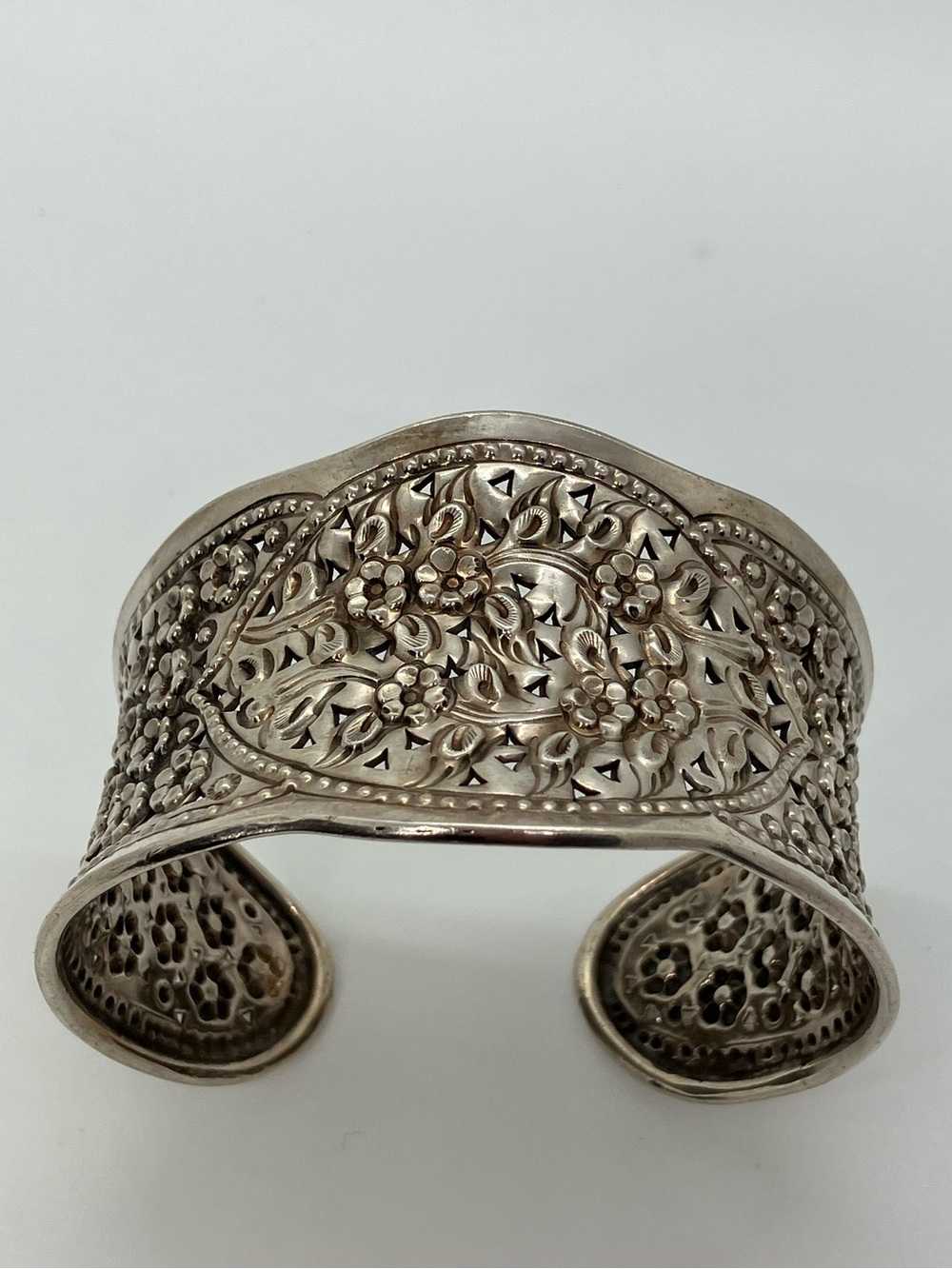 Vtg 925 Floral Repousse Wide Sterling Silver Statement Cuff Bracelet